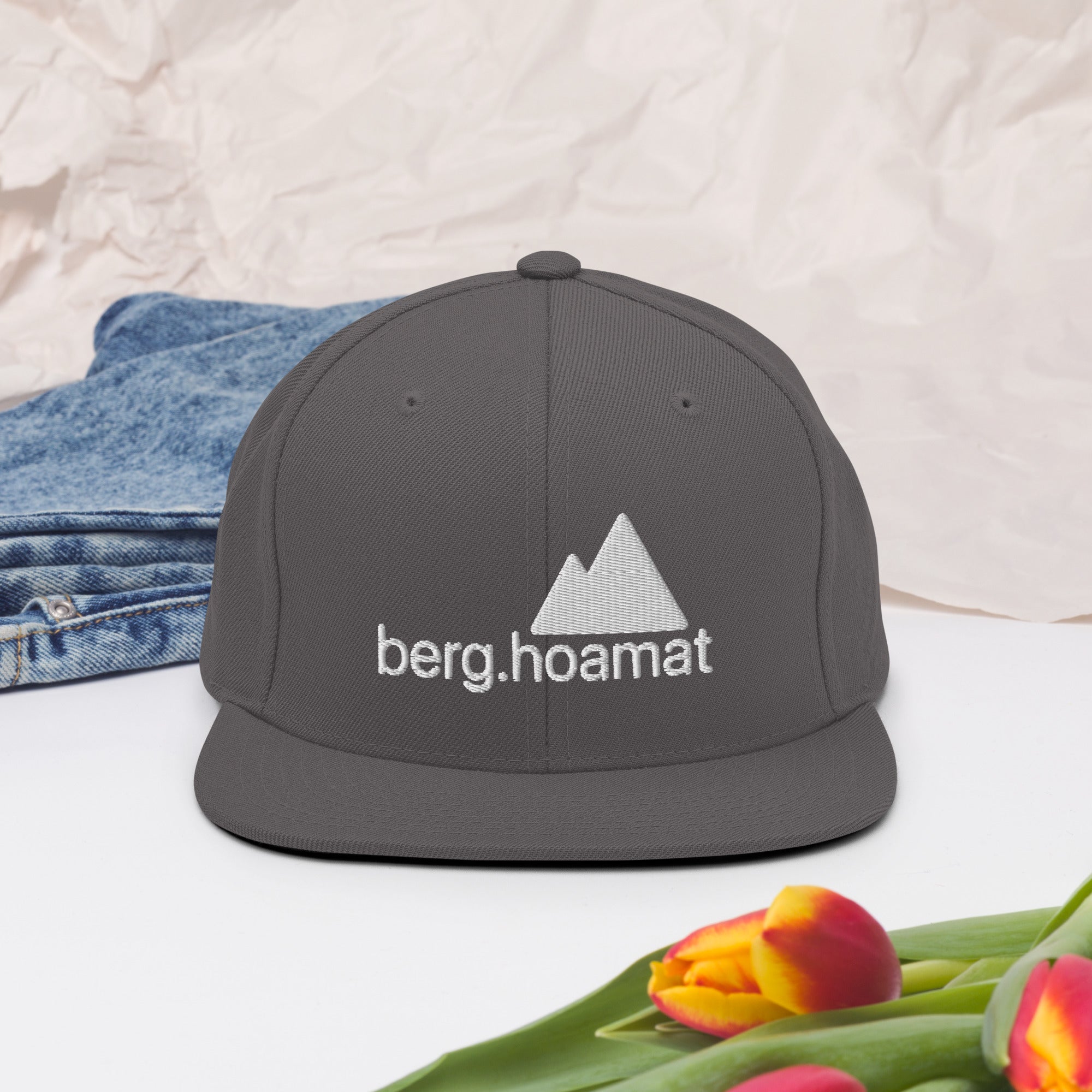 Snapback - Cap  berg.hoamat Edition